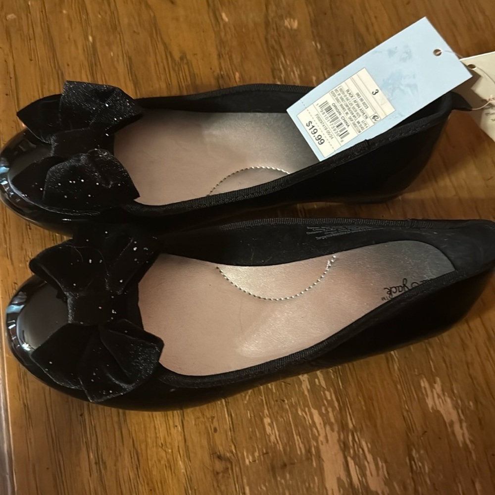 Cat & Jack Black Sparkle Bow Flats